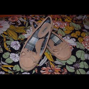 Refresh Moccasin slides